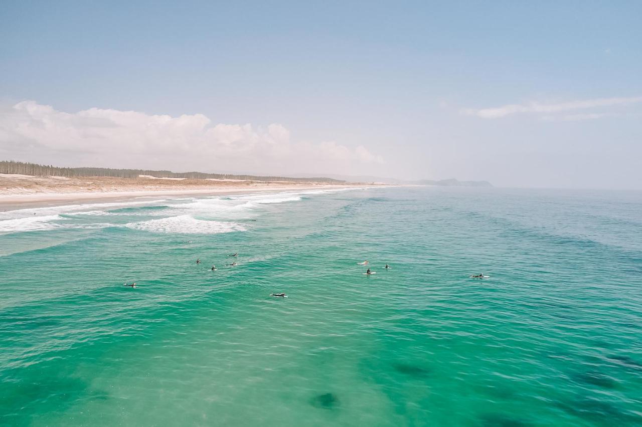 Отель Aotearoa Surf Eco Pods Te Arai Экстерьер фото